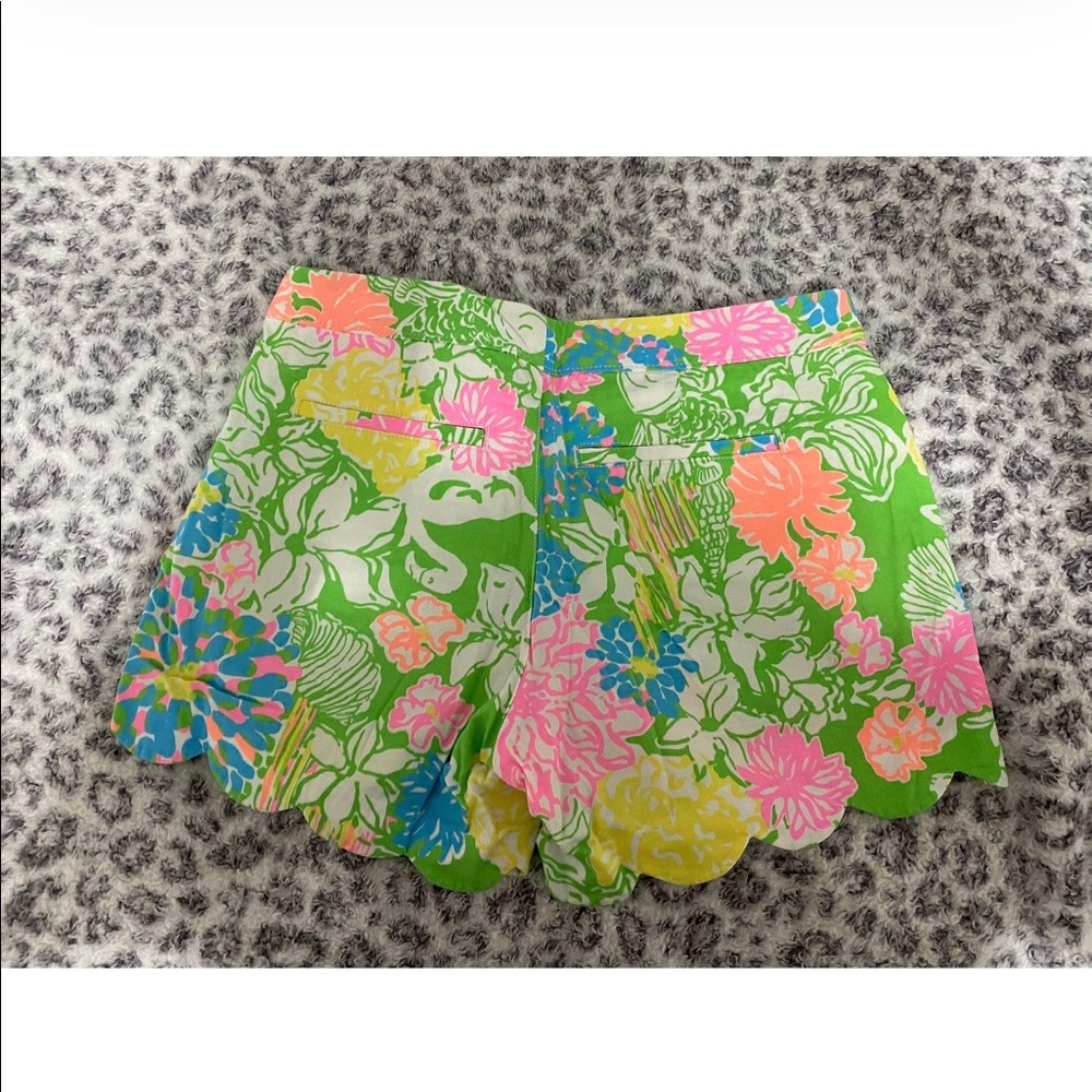 Lilly Pulitzer Buttercup Shorts - Picture 3 of 3